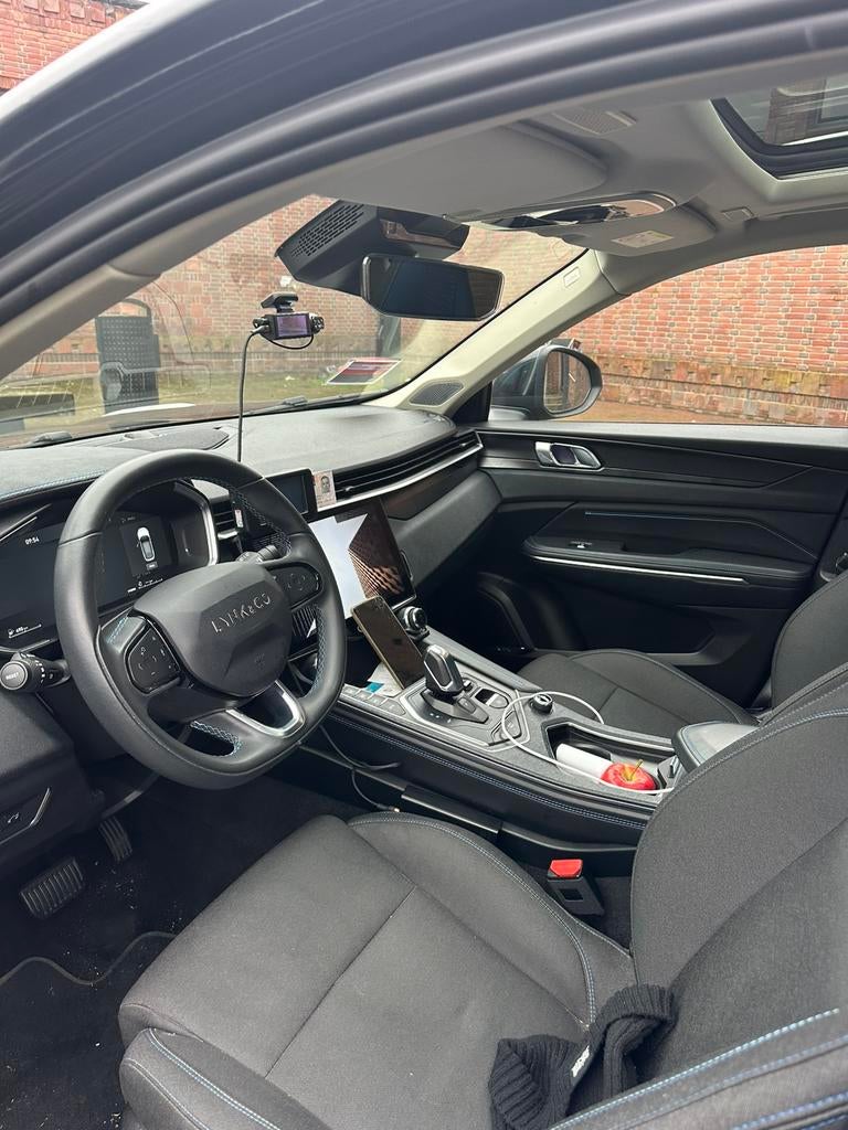 Lynk & Co 1.5 Adaptive-Cr panoramadak BTW 2022 Zwart, Stof, 1800 kg, 179 pk, 1854 kg