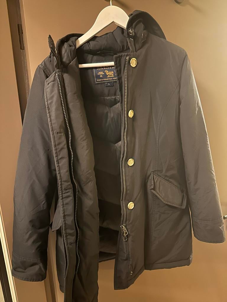 Woolrich Jas Donkerblauw, Ophalen of Verzenden, Zo goed als nieuw, Maat 42/44 (L), Blauw