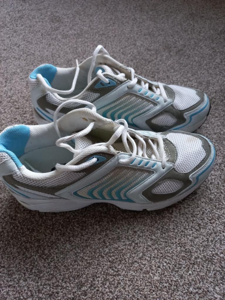 Sportschoenen Chicane maat 40, Ophalen of Verzenden, Gebruikt