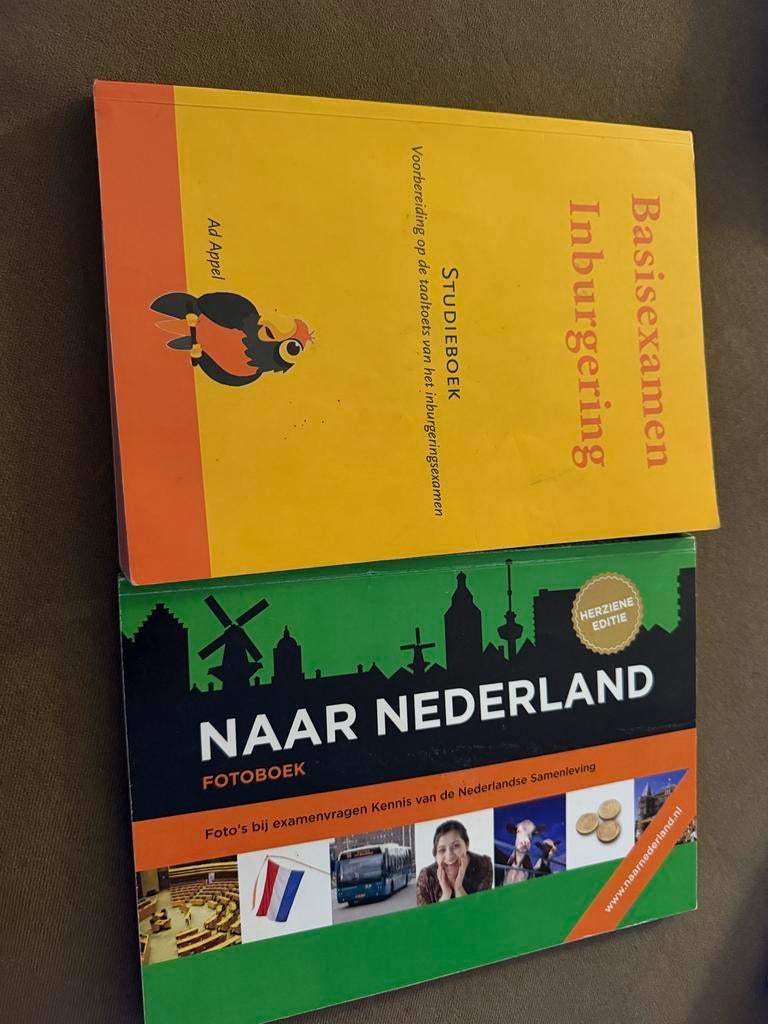 Inburgering boeken A1, Boeken, Ophalen of Verzenden, Gelezen, Overige niveaus