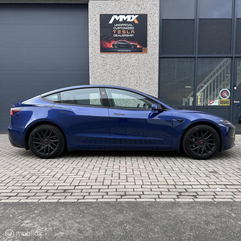 Tesla Model 3 Standard Range HIGHLAND+MMX PACK+IAP+Trekhaak, Automaat, Achterwielaandrijving, Gebruikt, Zwart