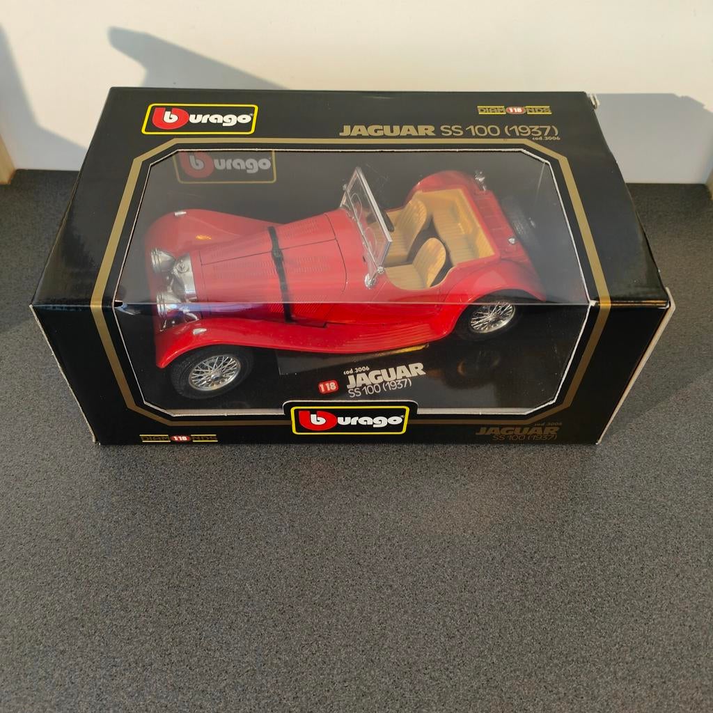 Bburago Jaguar SS 100 (1937) Die-Cast Model 1:18, Hobby en Vrije tijd, Modelauto's | 1:18, Ophalen of Verzenden, Nieuw, Auto, Bburago
