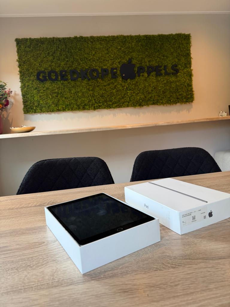 iPad 9e Generatie 256GB Space Grey | Wifi + Cellular, Computers en Software, Apple iPads, Ophalen, Gebruikt, Apple, Apple iPad