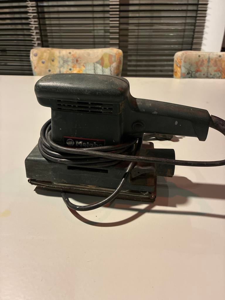 Metabo vlakschuurmachine, Doe-het-zelf en Verbouw, Gereedschap | Schuurmachines, Ophalen of Verzenden, Gebruikt, Minder dan 600 watt