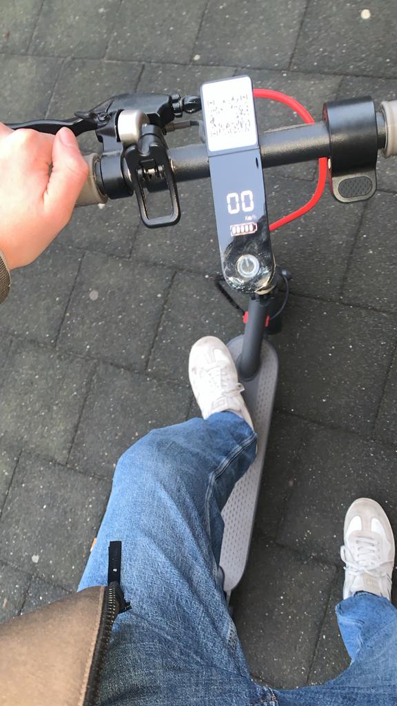 Elektrische Step QMwheel 35 km p/u ophalen Rotterdam-Zuid, Fietsen en Brommers, Steps, Ophalen, Zo goed als nieuw, Elektrische step (E-scooter)