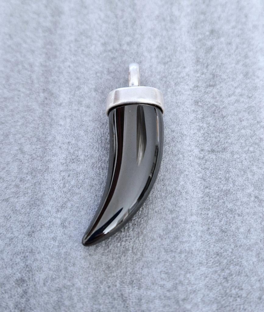 TI SENTO zilveren (925) TAND hanger met ZWARTE EDELSTEEN, Ophalen, Zo goed als nieuw, Met edelsteen, Zilver