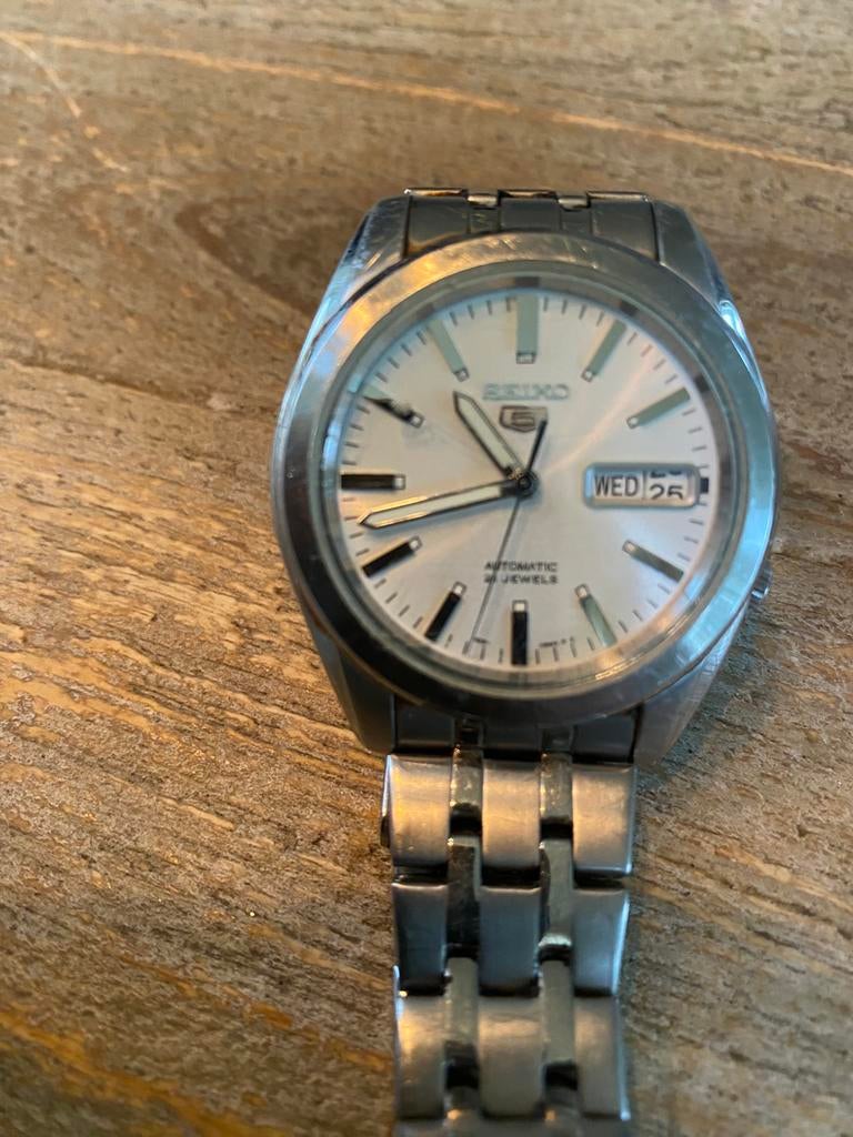 Vintage Seiko 5 automatic is werkend, Seiko, Staal, Met bandje, Polshorloge