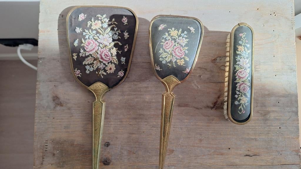 Handspiegel, kam en borstel met bloemenpatroon, Ophalen of Verzenden