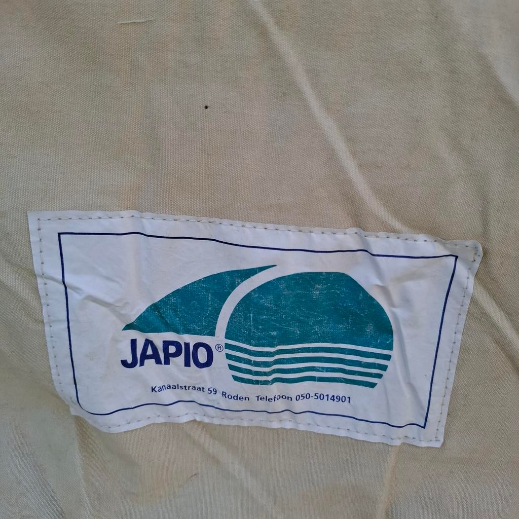 Japio tent., Ophalen
