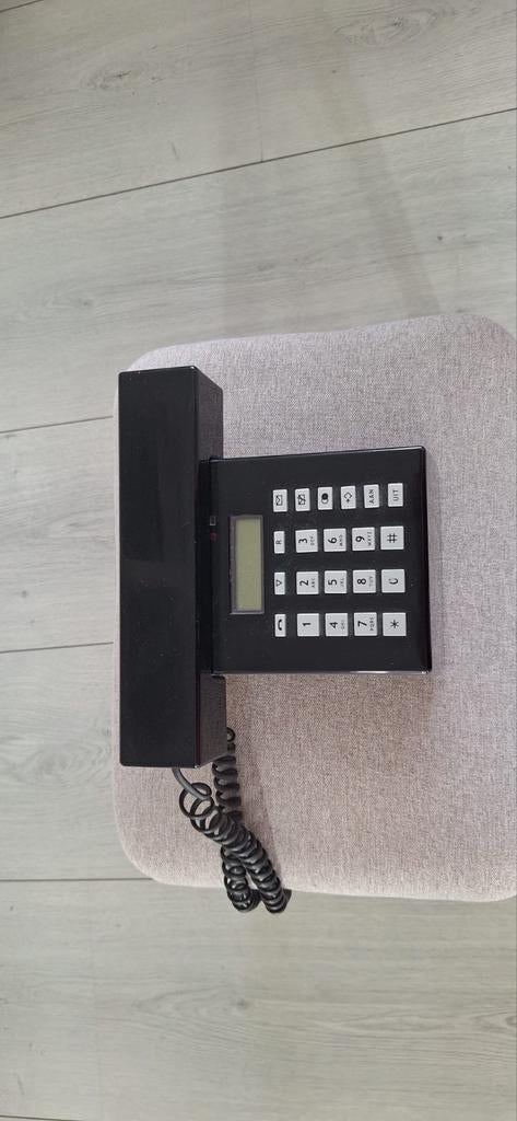 Oude telefoon Jan des Bouvrie, Telecommunicatie, Vaste telefoons | Handsets en Draadloos, Ophalen of Verzenden, Gebruikt, 1 handset