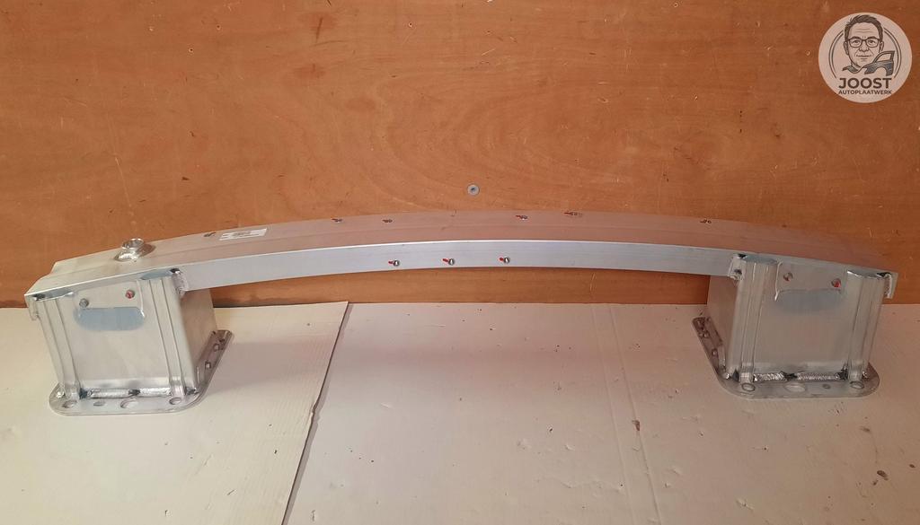 Bumperbalk aluminium nieuw Kia EV6 v.a 2021 64900CV000, -Kia Europe GmbH, Kia, Voor, Herkomst onderdeel bekend