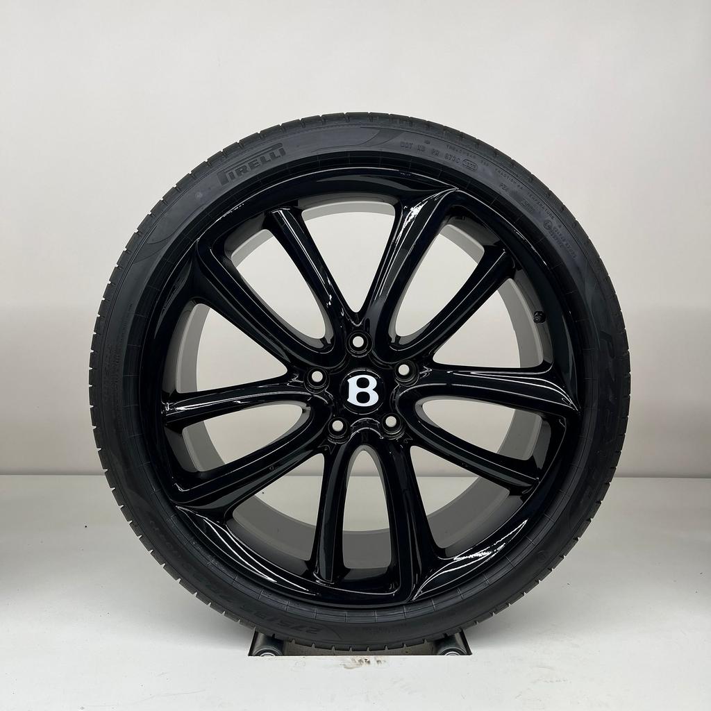 Bentley Continental GT/GTC - 22 inch - zomerbanden, Gebruikt, Banden en Velgen, Overige maten, Ophalen of Verzenden