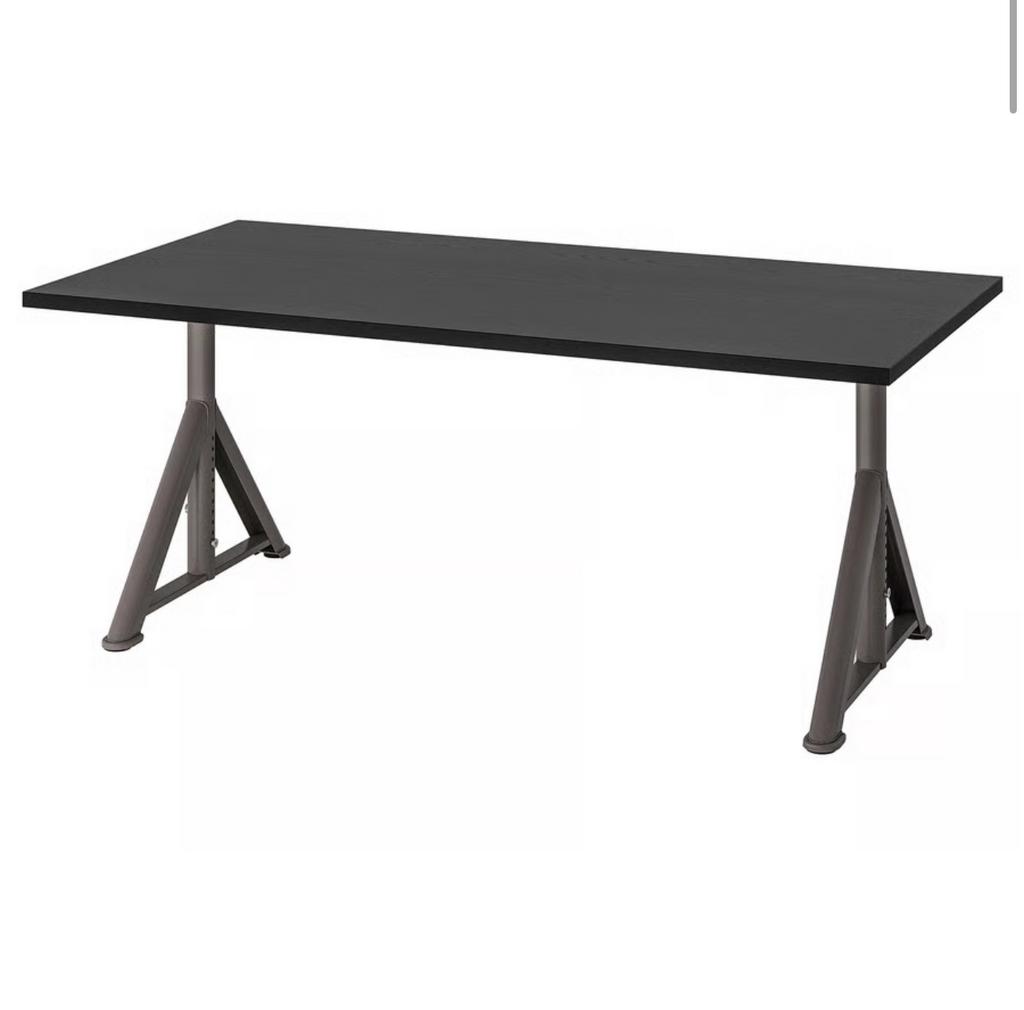 IKEA IDÅSEN bureau 160x80 cm – zwart – zo goed als nieuw, Huis en Inrichting, Bureaus, Ophalen, Zo goed als nieuw