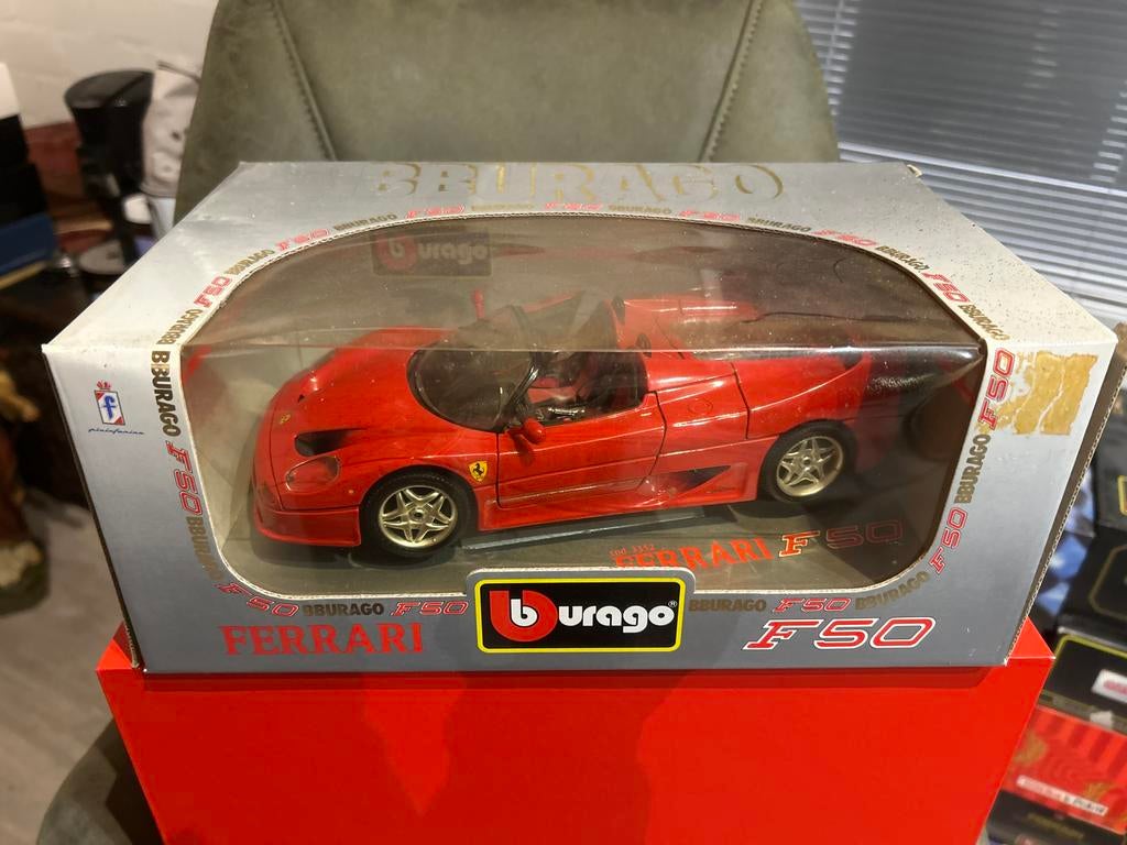 Ferrari F50 spider rood 1:18 Burago oude serie, Hobby en Vrije tijd, Modelauto's | 1:18, Gebruikt, Auto, Burago, Ophalen of Verzenden