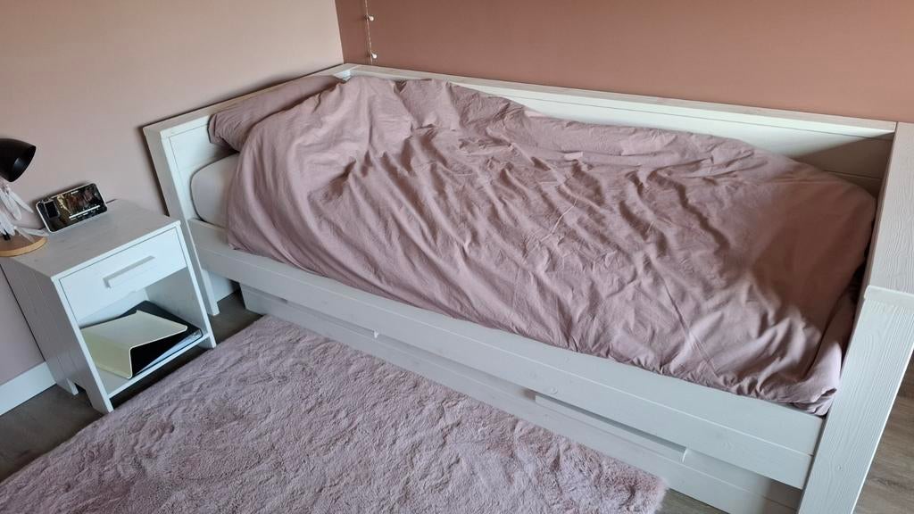 Zo goed als nieuwe slaapkamer wit, Ophalen, Zo goed als nieuw, Jongetje of Meisje