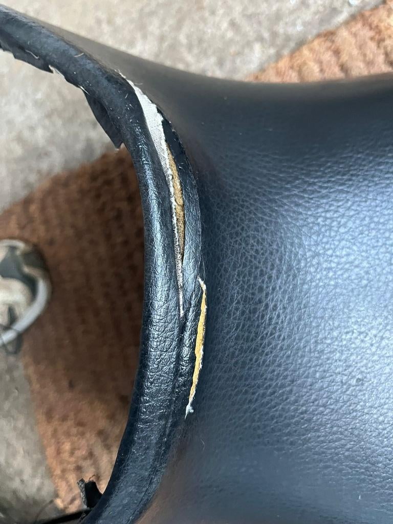 Zadel van honda ST1100, Ophalen, Gebruikt