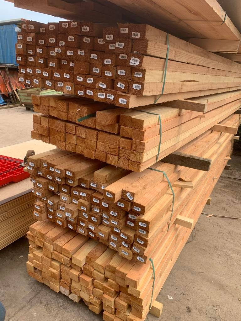 Douglas planken ribben palen balken, Ophalen, Nieuw, 250 cm of meer, Planken