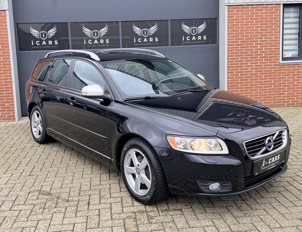 Volvo V50 2.0 Limited Edition Trekhaak Navi Leer, Gebruikt, 4 cilinders, Met garantie (alle), Zwart