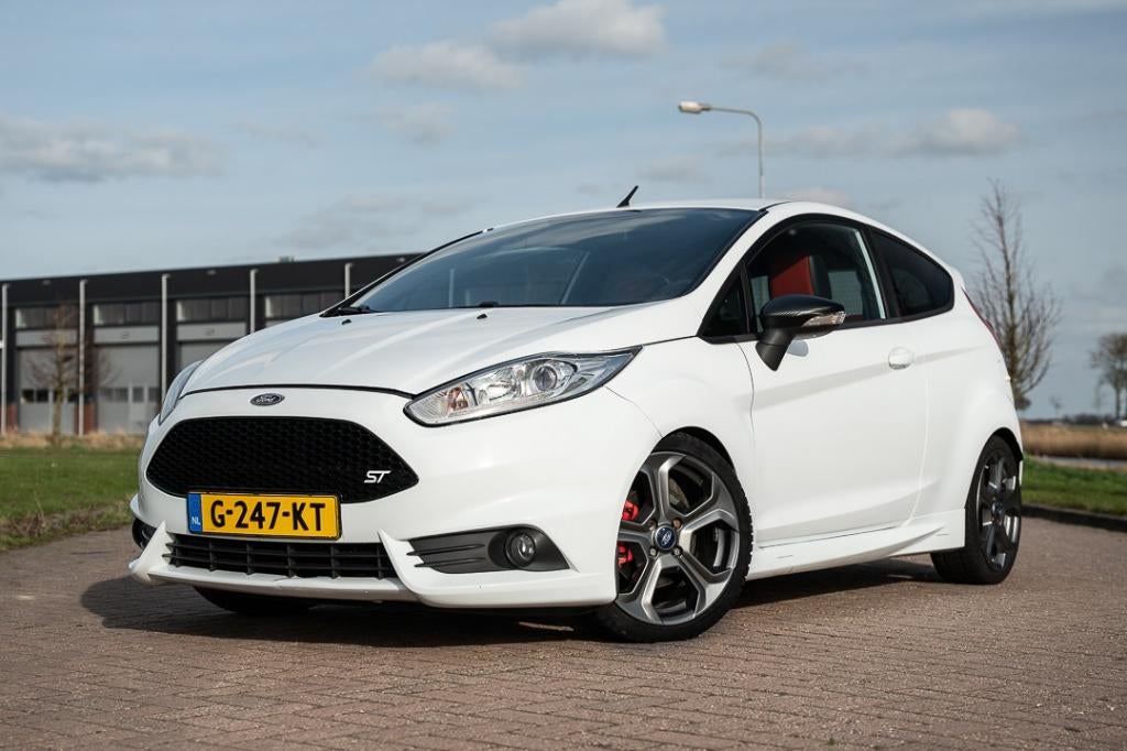 Ford Fiesta 1.6 ST2 VERKOCHT, Auto's, Voorwielaandrijving, 1596 cc, 1063 kg, 4 cilinders