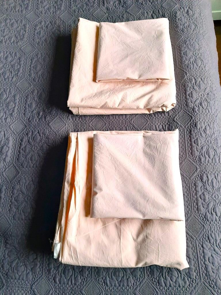 2 Mooie oudroze dekbedovertrekken 1 persoons ., Eenpersoons, Dekbedovertrek, Ophalen of Verzenden, Zo goed als nieuw