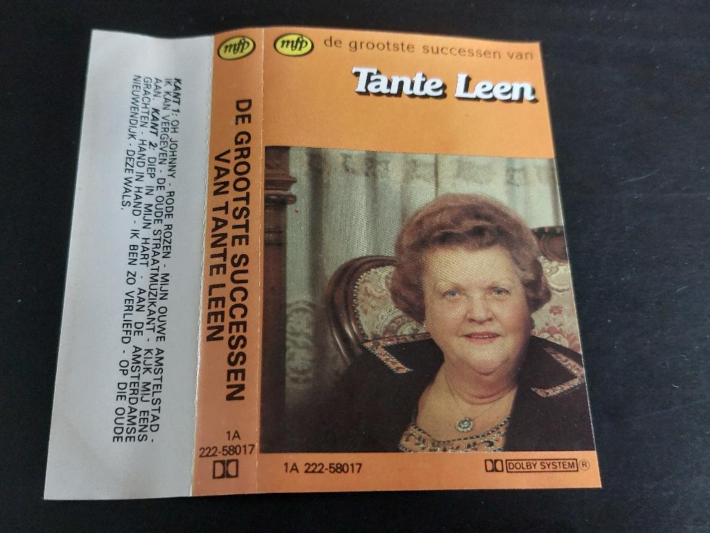 TANTE LEEN - DE GROOTSTE SUCCESSEN VAN (MC), 1 bandje, Ophalen of Verzenden, Zo goed als nieuw, Origineel