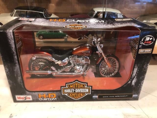 1:12 Harley Davidson Breakout 2014 Nieuw Maisto, Ophalen of Verzenden, Nieuw, 1:9 t/m 1:12, Motor