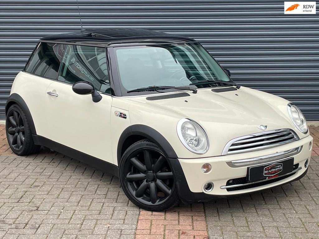 Mini Mini 1.6 Cooper Chili Pano | Navi | Cruise | Airco, Voorwielaandrijving, Stof, Gebruikt, Zwart
