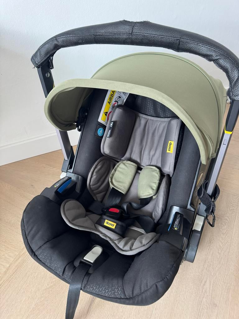 DOONA Kinderwagen groen TWV 600€, Kinderen en Baby's, Kinderwagens en Combinaties, Overige merken, Ophalen of Verzenden, Zo goed als nieuw