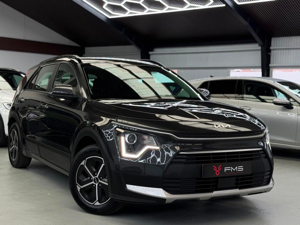 Kia Niro 1.6 GDi PHEV DynamicPlusLine CarPlay Camera, Stof, Gebruikt, Zwart, Met garantie (alle)