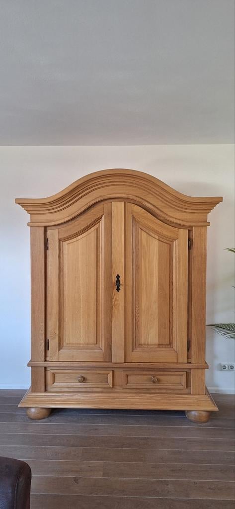 Blank eiken toogkast met twee deuren en lades, Huis en Inrichting, Ophalen