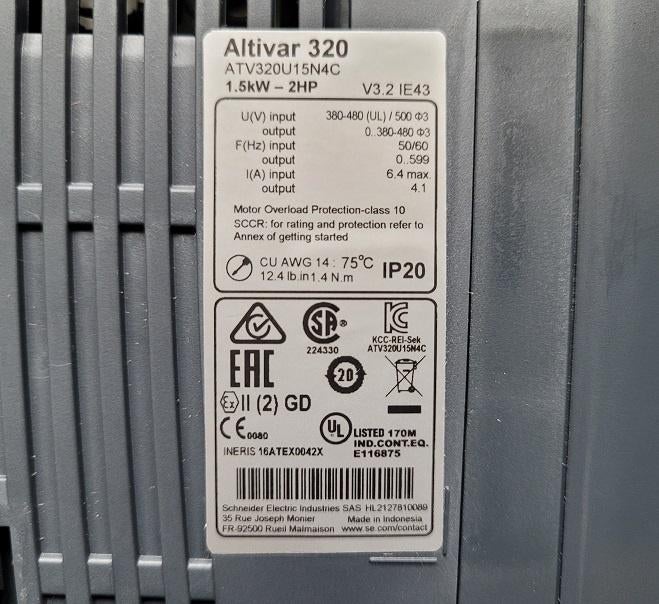 Schneider ATV320 frequentieregelaar 1~230V in,  1,5kW, Schneider, Zo goed als nieuw, Schneider Nederland, Info@schneider.nl