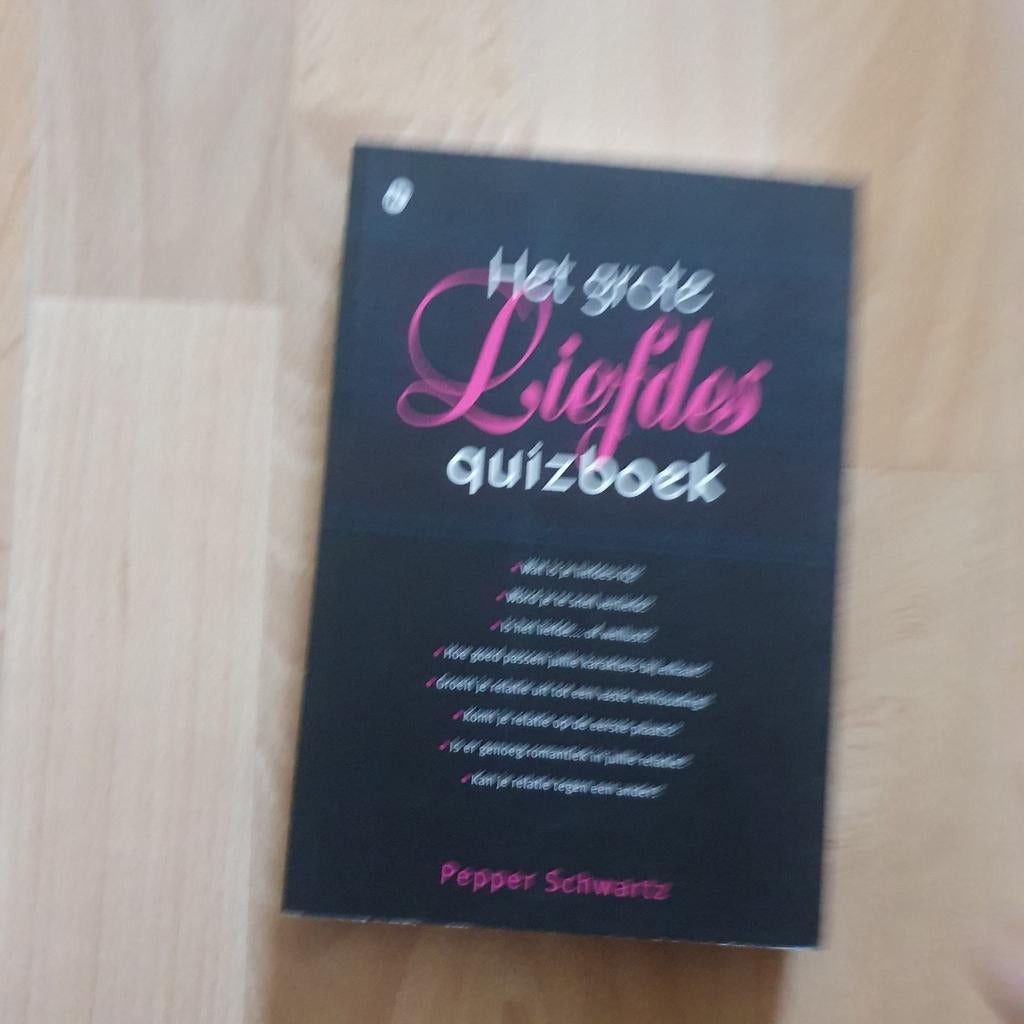 Het Grote Liefdes Quizboek - Pepper Schwartz, Boeken, Ophalen of Verzenden, Gelezen, Pepper Schwartz