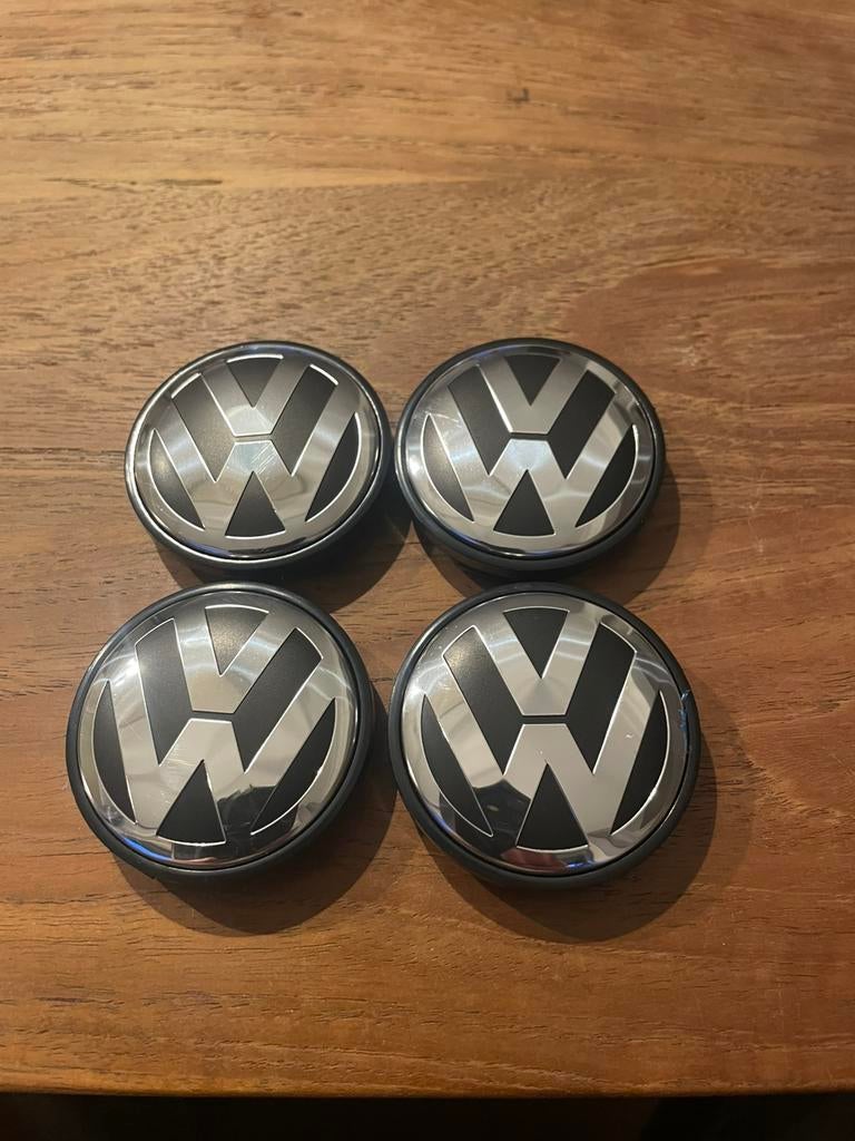 56 mm nieuwe Volkswagen naafdoppen, Auto diversen, Wieldoppen, Ophalen of Verzenden