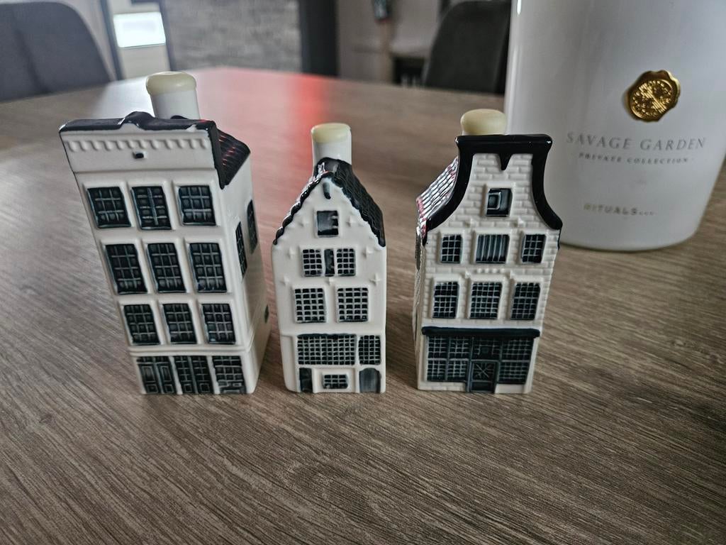 KLM Huisjes #47, #50 en #23, Verzamelen, KLM Huisjes, Ophalen of Verzenden, Gevuld