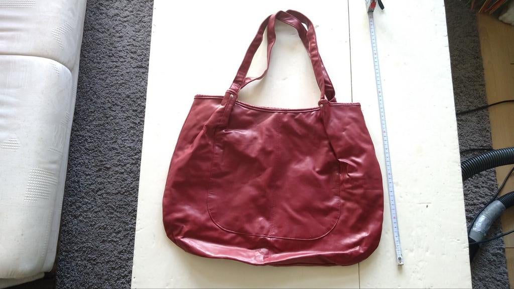 Bordeaux rode schoudertas, Ophalen of Verzenden, Zo goed als nieuw, Rood, Schoudertasje