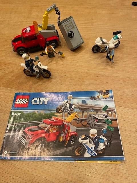 Lego 60137 Sleeptruck Probleem City, Ophalen of Verzenden, Zo goed als nieuw, Complete set, Lego