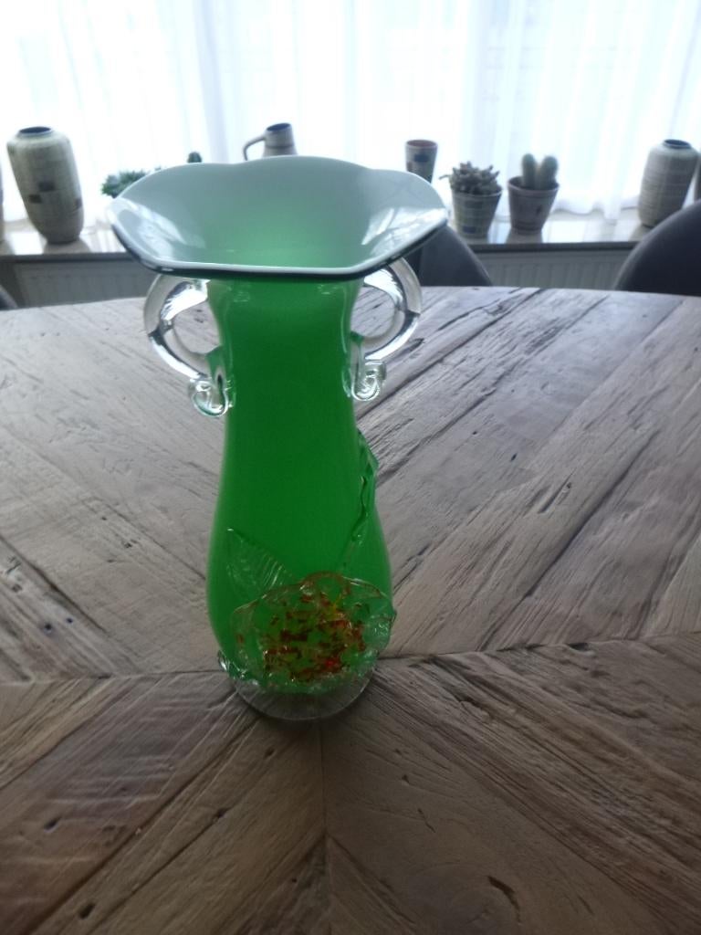 mooi retro vaasje in gekleurd glas (murano), Verzamelen, Retro, Ophalen of Verzenden, Overige typen