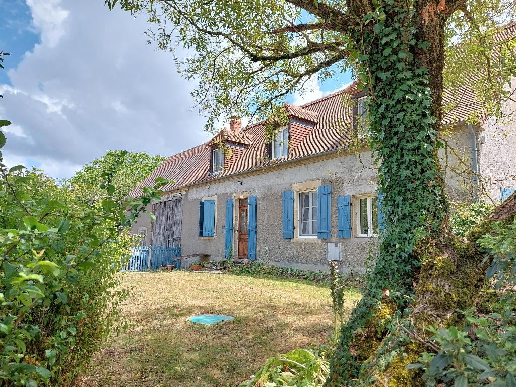 Te koop Huis met Panoramisch uitzicht op de Morvan, Huizen en Kamers, Buitenland, Frankrijk, Woonhuis, 106 m², Landelijk