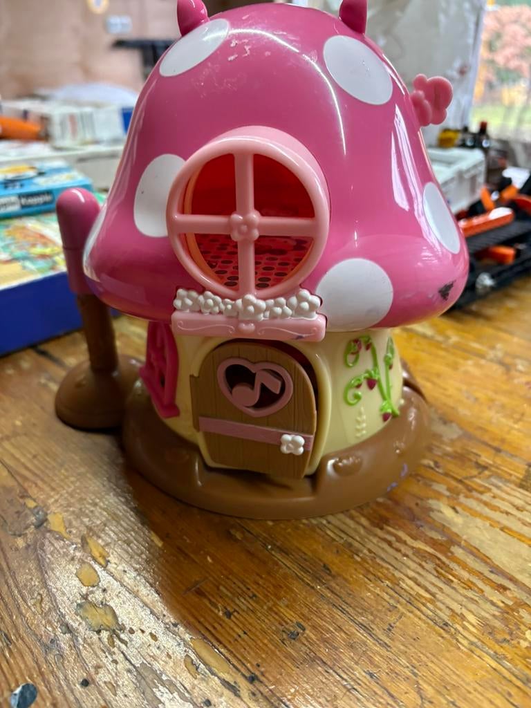 Hello kitty paddestoel huis, Ophalen of Verzenden, Gebruikt