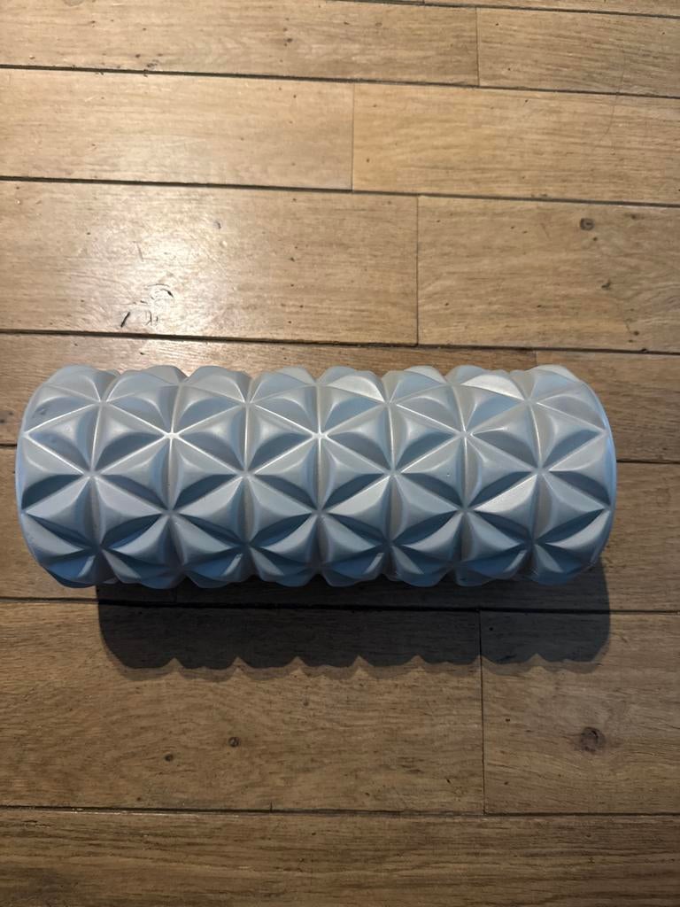 Grijze foam roller voor spierherstel, Ophalen of Verzenden, Gebruikt, Overig