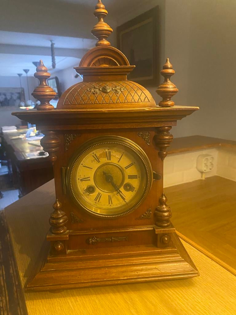 Antieke Mini Schoorsteenklok - Opknapper, Ophalen of Verzenden