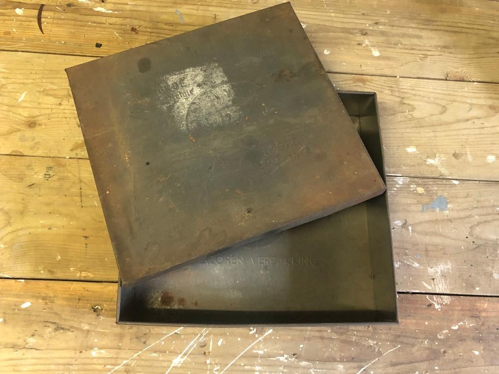 B393 Antiek blik Delacre Vilvoorde Nieppe 59 France, Verzamelen, Ophalen of Verzenden, Gebruikt, Overige, Overige merken