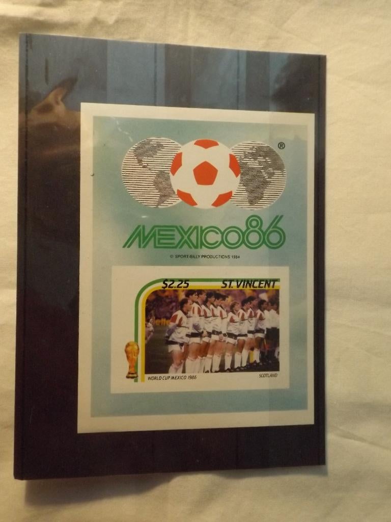 St. Vincent Voetbal Mexico 1986, Ophalen of Verzenden, Postfris