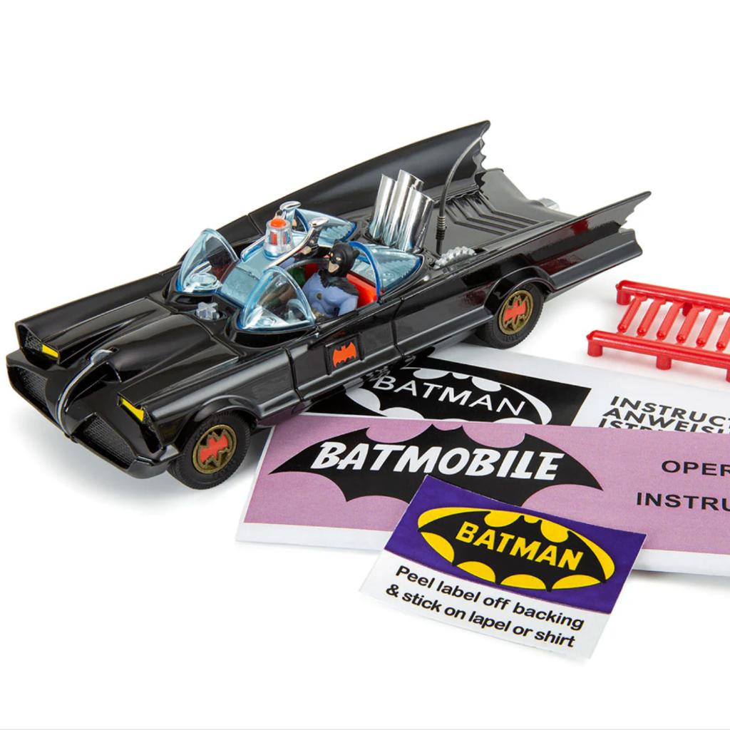 Batmobile GLANZEND ZWART CORGI Model Club  SCHAAL 1:46 R 267, Hobby en Vrije tijd, Modelauto's | 1:43, Verzenden, Nieuw, Auto