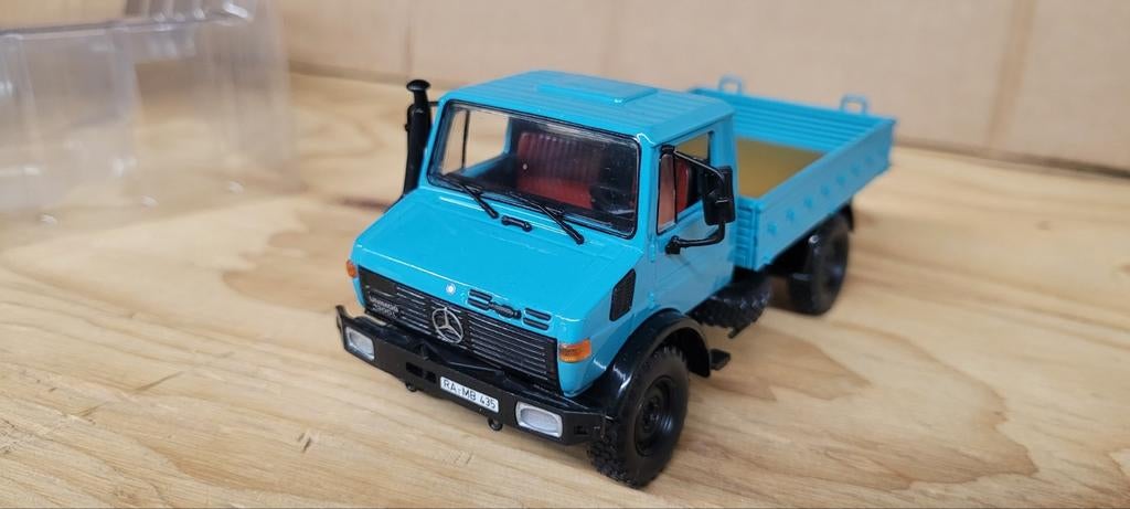 Minichamps Mercedes Unimog 1300 L pritschenwagen, Hobby en Vrije tijd, Modelauto's | 1:43, Ophalen of Verzenden, Zo goed als nieuw