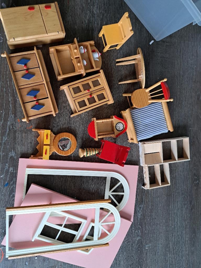 Poppenhuismeubeltjes, Ophalen of Verzenden, Gebruikt, Poppenhuis