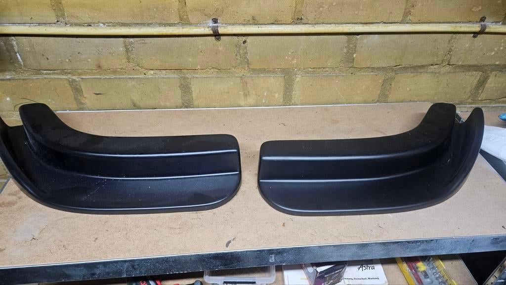 Opel Astra g Voor Spoilers Hoekstukken van mattig, Auto diversen, Tuning en Styling, Ophalen of Verzenden