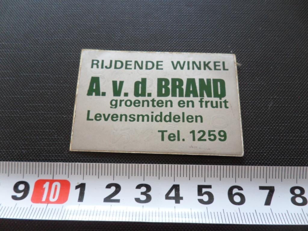 sticker SRV rijdende winkel a vd brand groenten fruit, Verzamelen, Stickers, Zo goed als nieuw, Ophalen