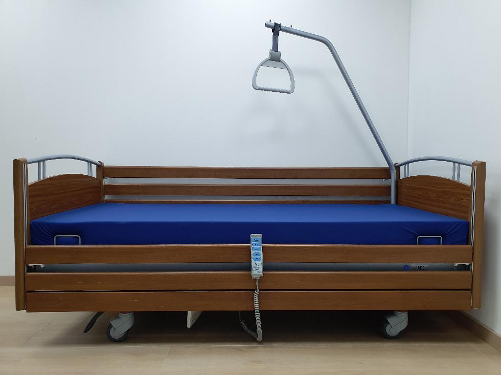 senioren bed  verpleeg bed  hooglaagbed - Wissner Bosserhoff, Verstelbaar, 90 cm, Bruin, Verzenden