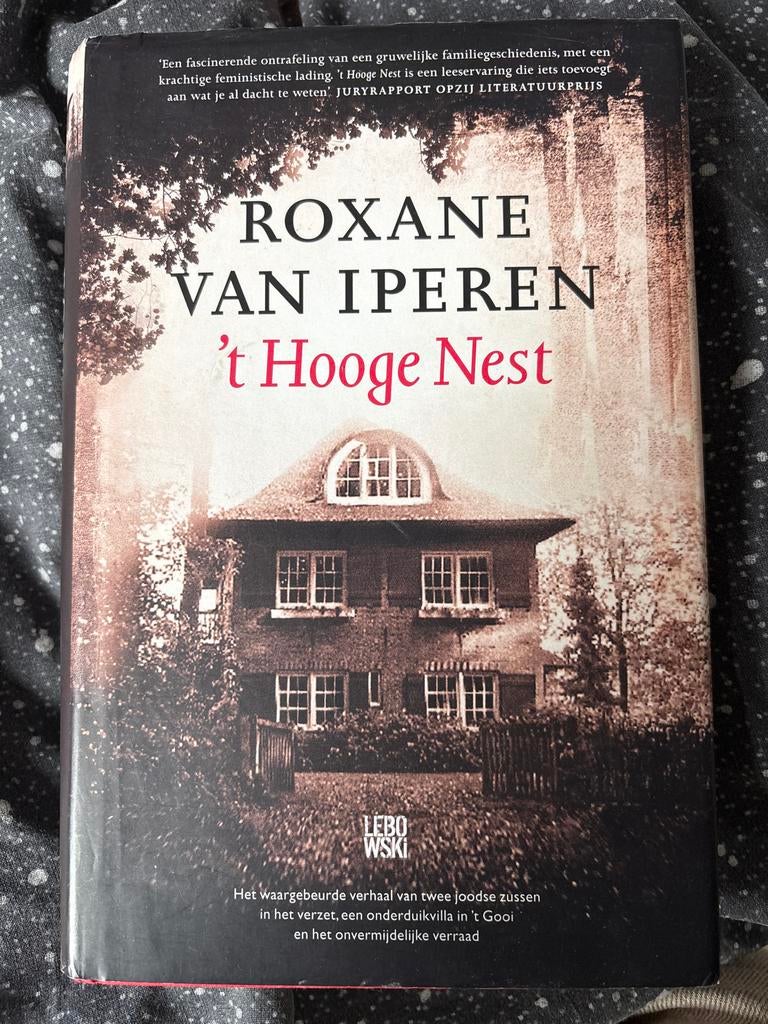 Roxane van Iperen - 't Hooge Nest (Paperback), Ophalen of Verzenden, 20e eeuw of later, Gelezen